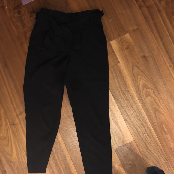 Dynamite black high waisted paper bag pants - Picture 3 of 6